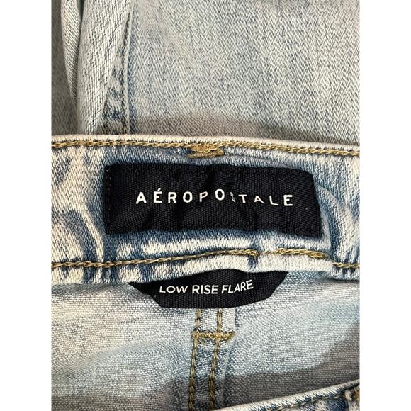 Aeropostale Light Blue Wash Low Rise Flare Distressed Denim Jeans Pants Size 8 - Picture 8 of 8